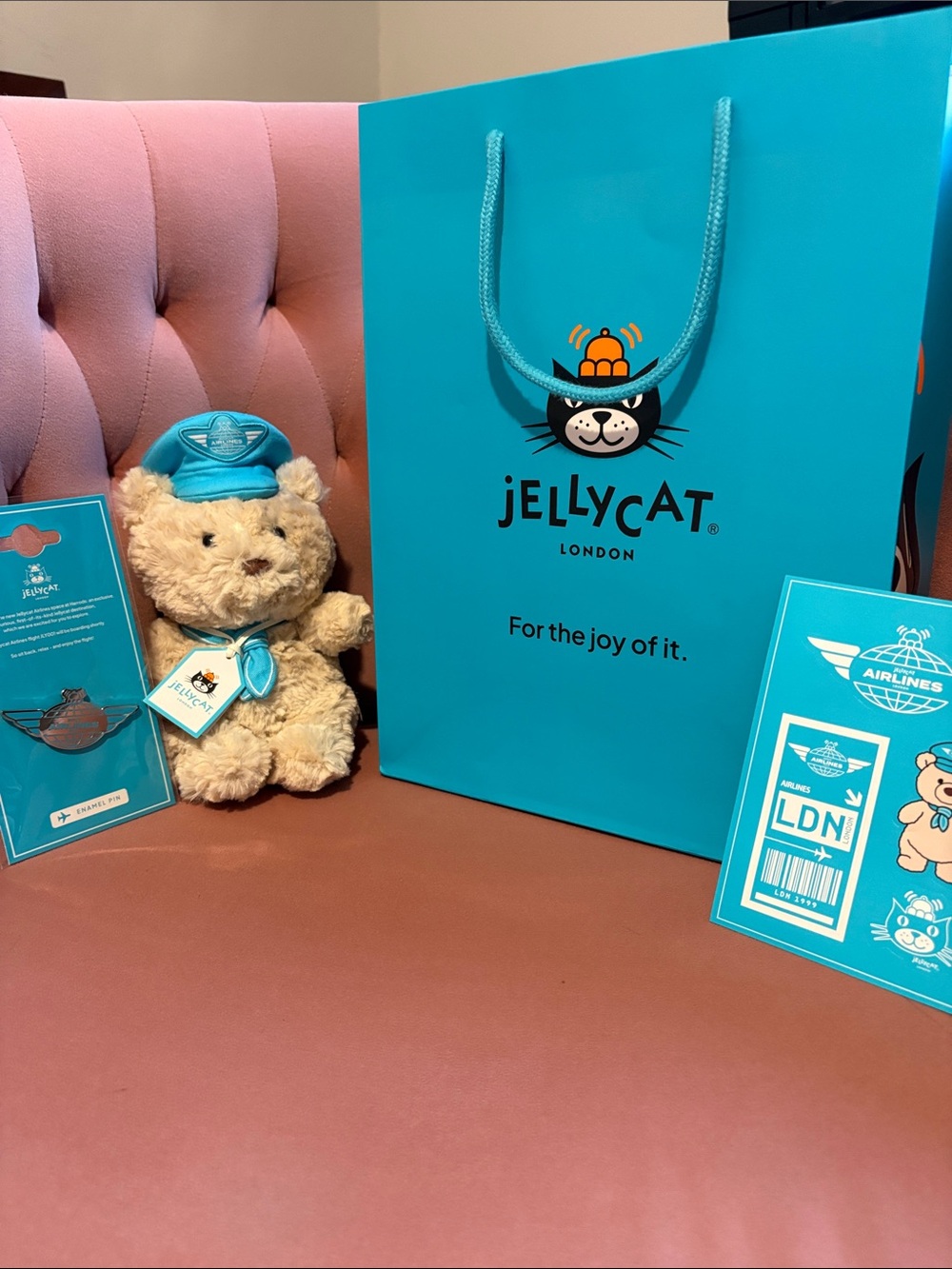 Jellycat Bartholomew bear Junior “pilot” Harrods London exclusive! Wings/sticker